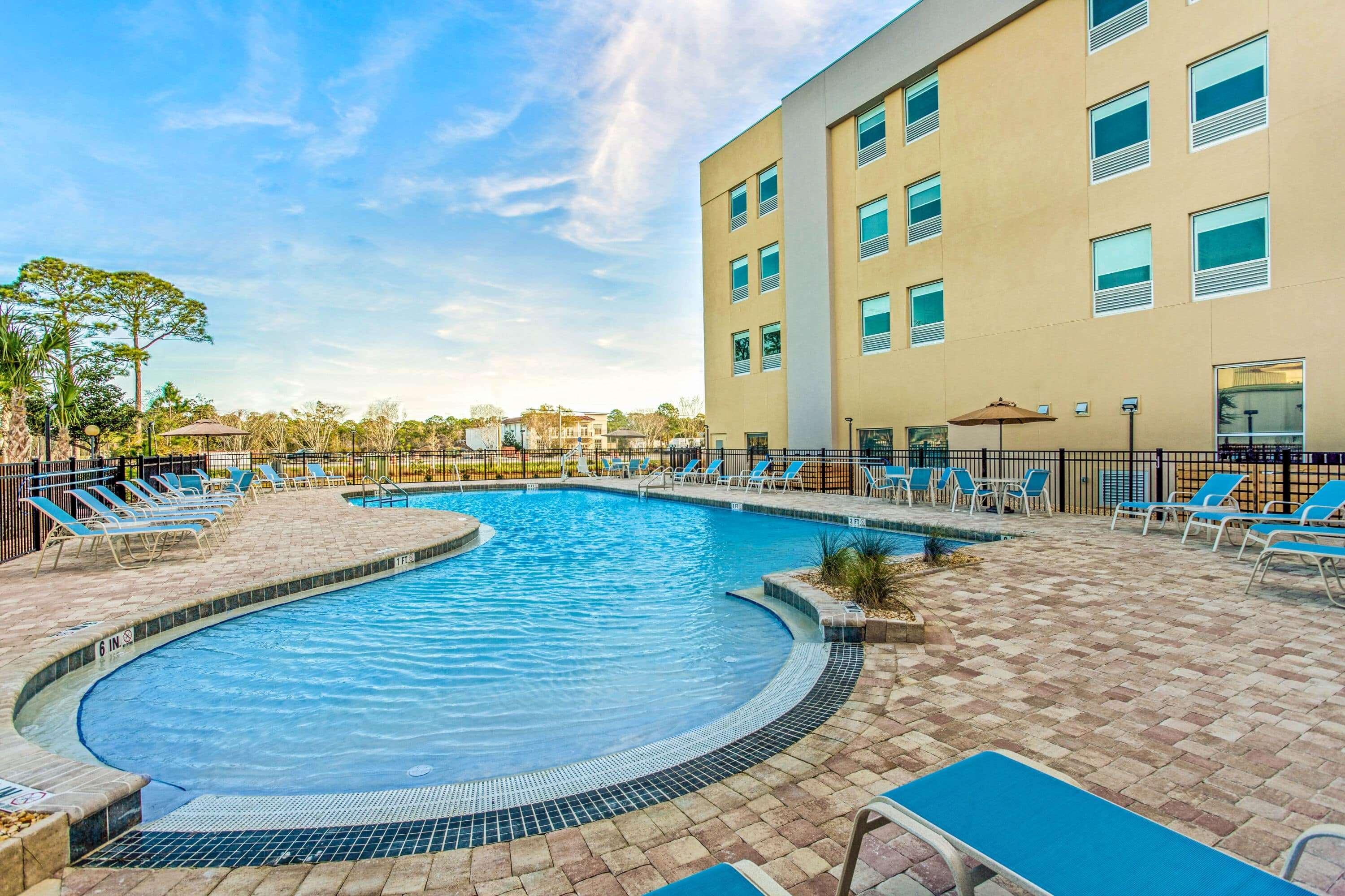 La Quinta Inn & Suites By Wyndham Miramar Beach-דסטין מראה חיצוני תמונה